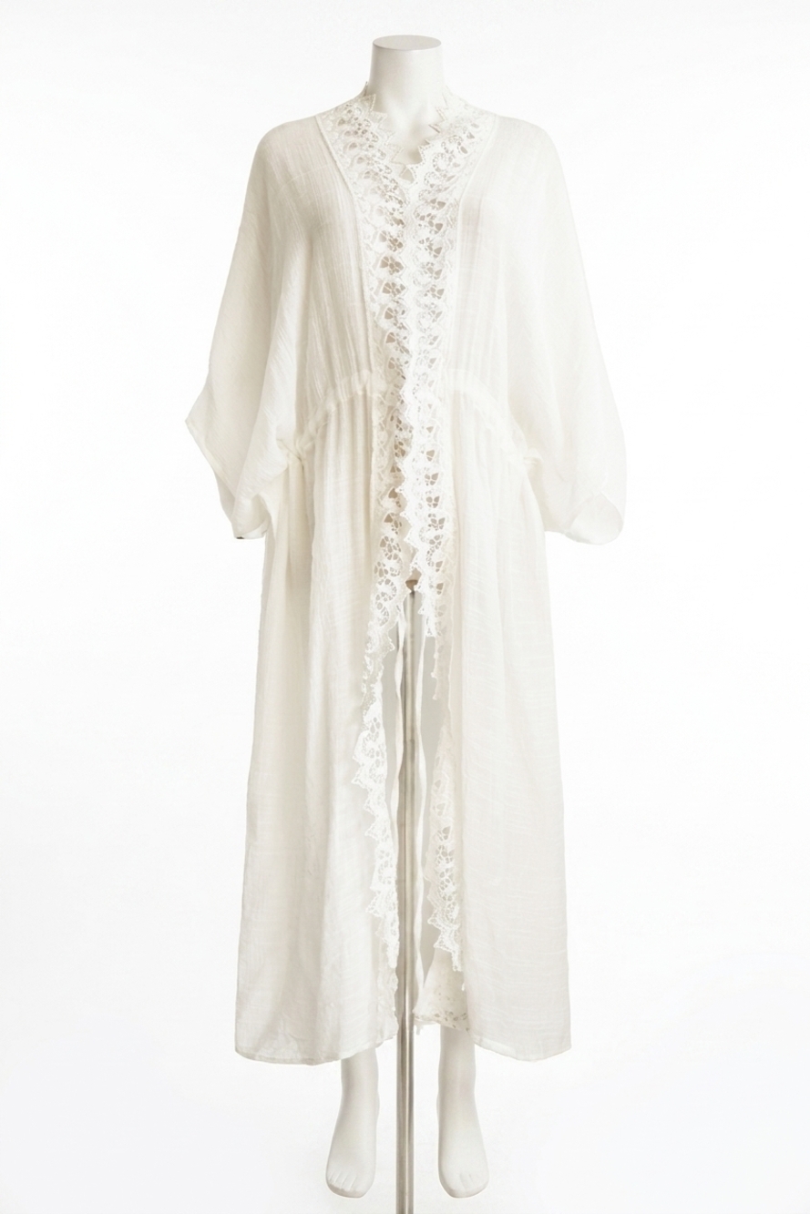 NEW KENSIE women's plus size lace cover up in white
